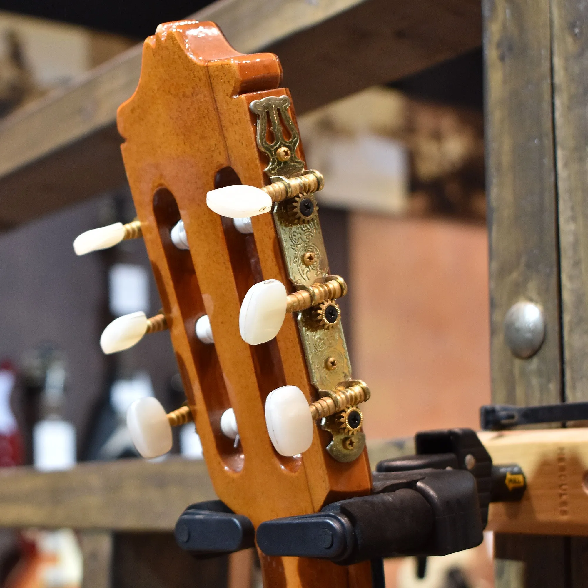 Alhambra 6C Classical Guitar (Pre-Owned)
