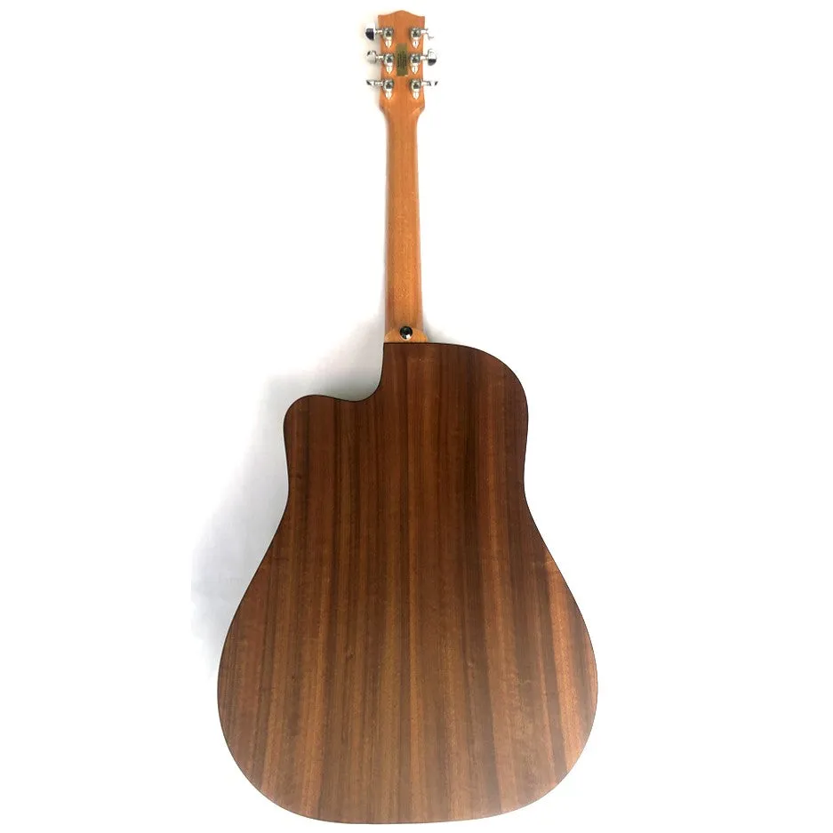 Maton 2011 EM325C Acoustic Guitar w/AP5 Pickup   Case
