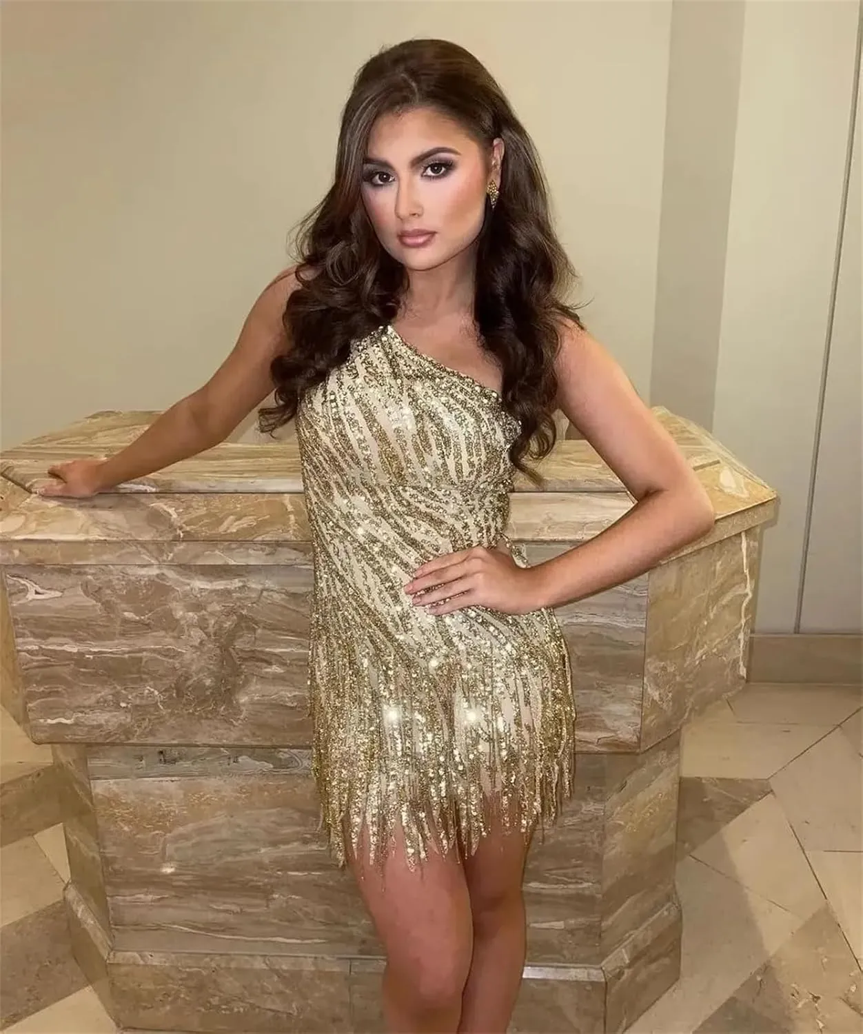 Sparkly Sequin Short Homecoming Dress for Teens One Shoulder Bodycon Tight Mini Cocktail Party Gowns